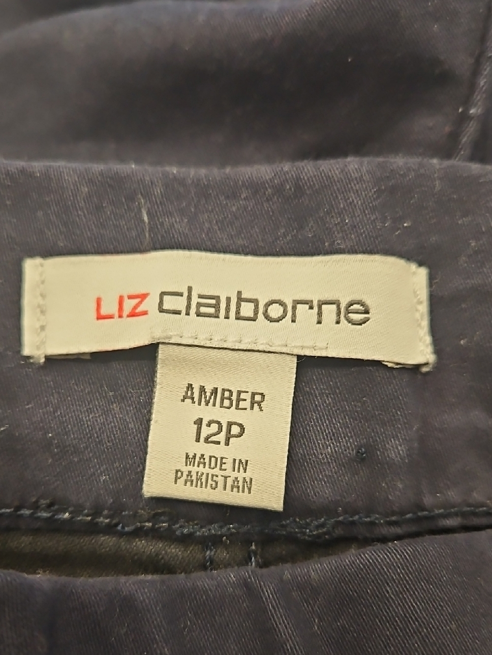 Liz Claiborne Amber Dark Navy Pull-On Midrise Straight Leg Pants Size 12P - Picture 3 of 4
